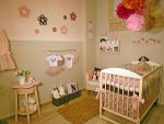 Pokój dziecka w kolorze różowym